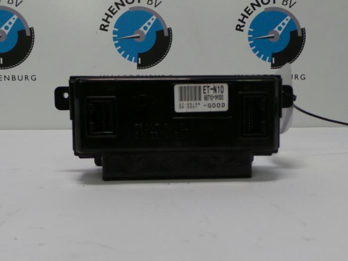 Usagé Ordinateur de bord Kia Ceed Prix € 48,40 Prix TTC proposé par Rhenoy Onderdelen b.v.