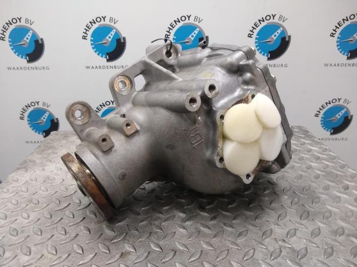 Gebrauchte Differential hinten Infiniti FX Preis € 907,50 Mit Mehrwertsteuer angeboten von Rhenoy Onderdelen b.v.