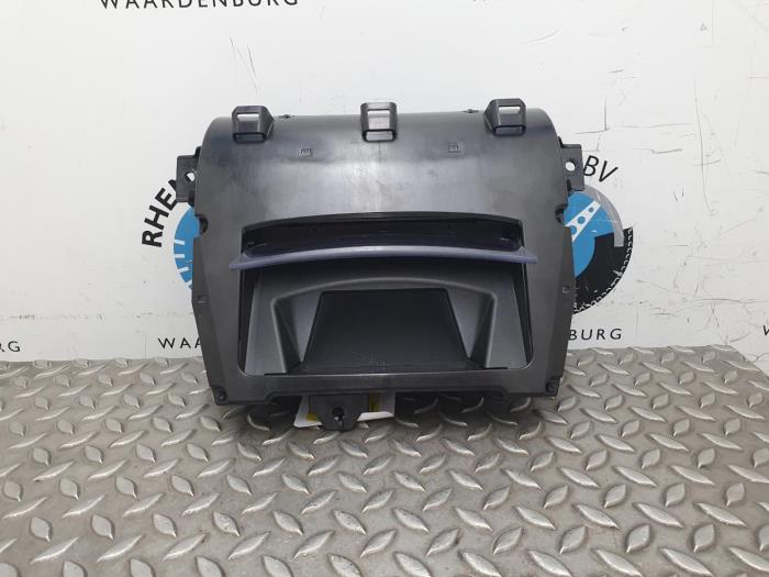 Usagé Ordinateur de bord Ford Focus Prix € 145,20 Prix TTC proposé par Rhenoy Onderdelen b.v.
