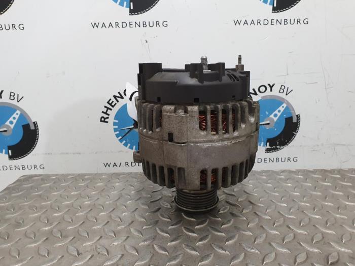 Usagé Dynamo Seat Leon Prix € 42,35 Prix TTC proposé par Rhenoy Onderdelen b.v.