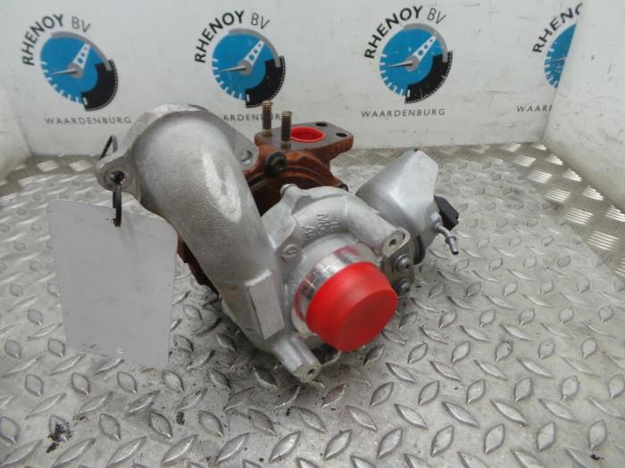 Gebrauchte Turbo Ford Focus Preis € 272,25 Mit Mehrwertsteuer angeboten von Rhenoy Onderdelen b.v.