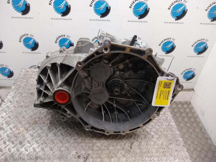 Gebrauchte Getriebe Ford Focus Preis € 907,50 Mit Mehrwertsteuer angeboten von Rhenoy Onderdelen b.v.