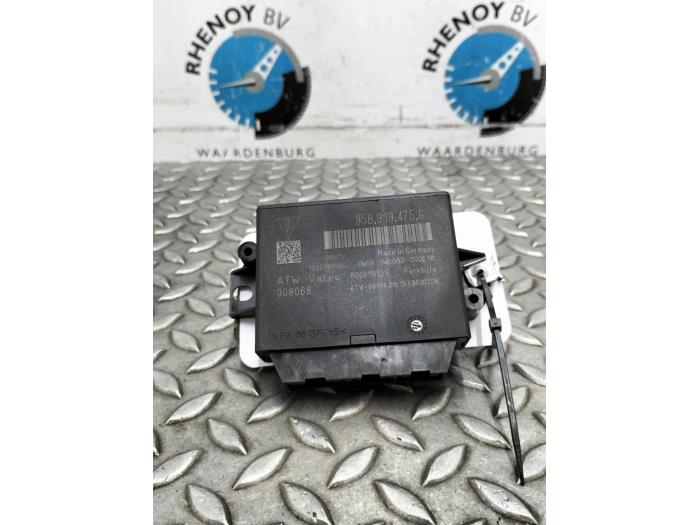 Used Engine management computer Porsche Cayenne Price € 96,80 Inclusive VAT offered by Rhenoy Onderdelen b.v.
