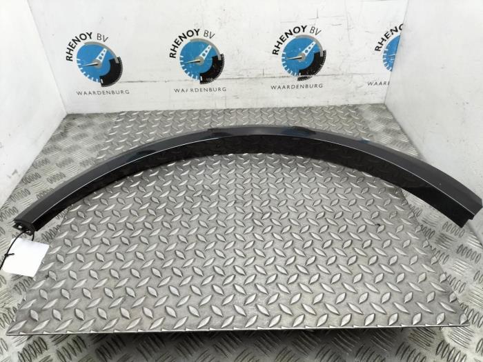 Usados Extensor de guardabarros Renault Megane Precio € 60,50 IVA incluido ofrecido por Rhenoy Onderdelen b.v.