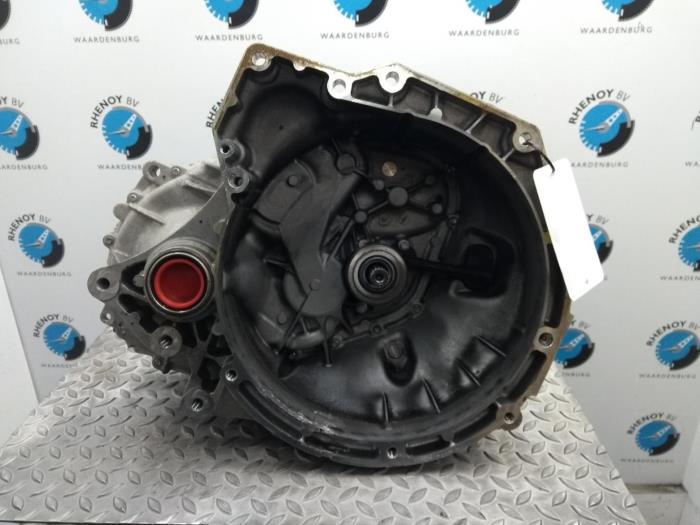 Gebrauchte Getriebe Ford Fiesta Preis € 1.089,00 Mit Mehrwertsteuer angeboten von Rhenoy Onderdelen b.v.