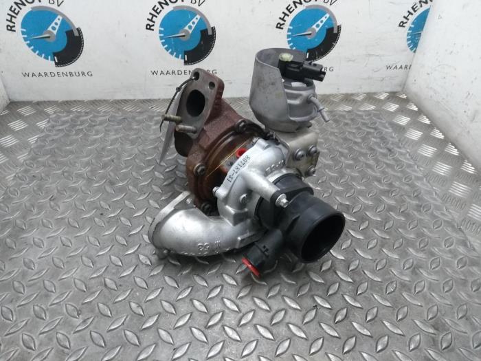 Gebrauchte Turbo Ford Focus Preis € 272,25 Mit Mehrwertsteuer angeboten von Rhenoy Onderdelen b.v.