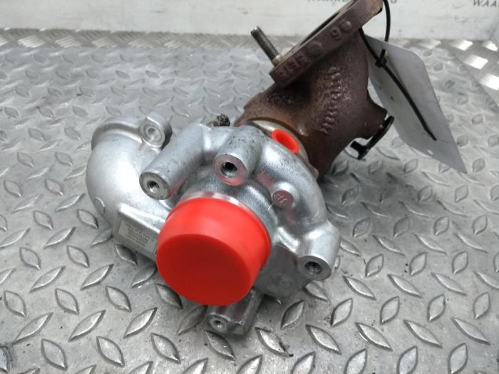 Usagé Turbo Ford Fiesta Prix € 181,50 Prix TTC proposé par Rhenoy Onderdelen b.v.