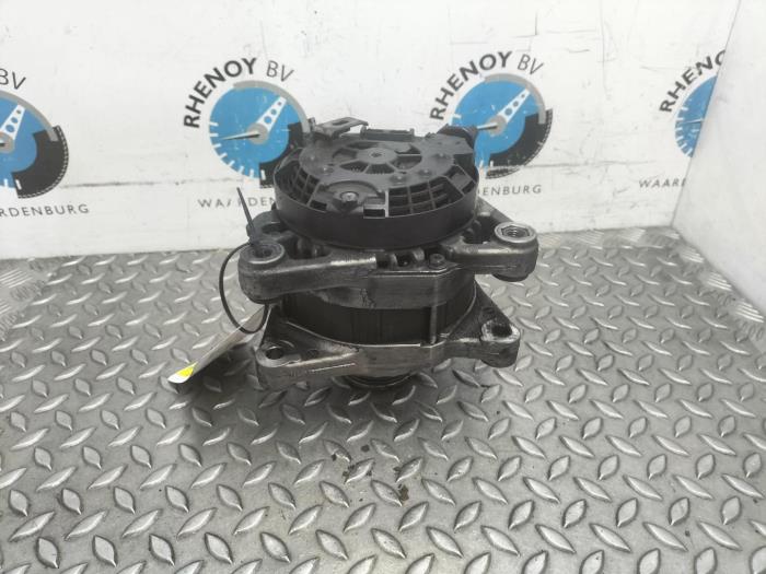 Begagnade Dynamo Citroen Jumper Pris € 121,00 Inklusive moms erbjuds av Rhenoy Onderdelen b.v.