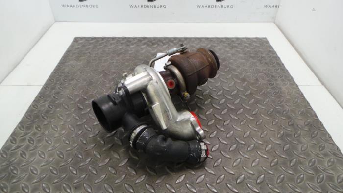 Usagé Turbo Ford Fiesta Prix € 181,50 Prix TTC proposé par Rhenoy Onderdelen b.v.