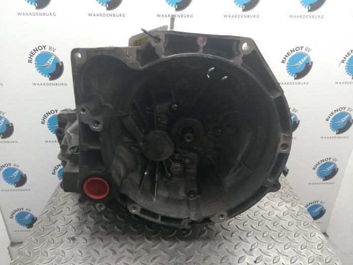 Gebrauchte Getriebe Ford Fiesta Preis € 217,80 Mit Mehrwertsteuer angeboten von Rhenoy Onderdelen b.v.