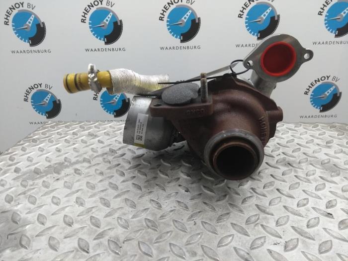 Usagé Turbo Ford Focus Prix € 272,25 Prix TTC proposé par Rhenoy Onderdelen b.v.