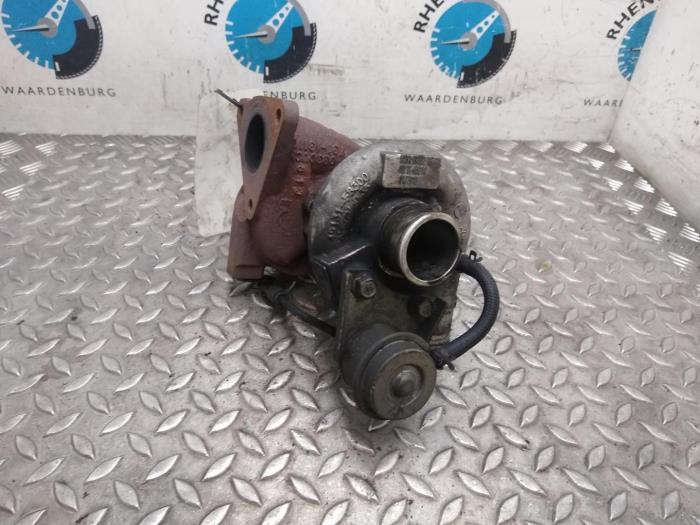 Gebrauchte Turbo Peugeot Boxer Preis € 181,50 Mit Mehrwertsteuer angeboten von Rhenoy Onderdelen b.v.