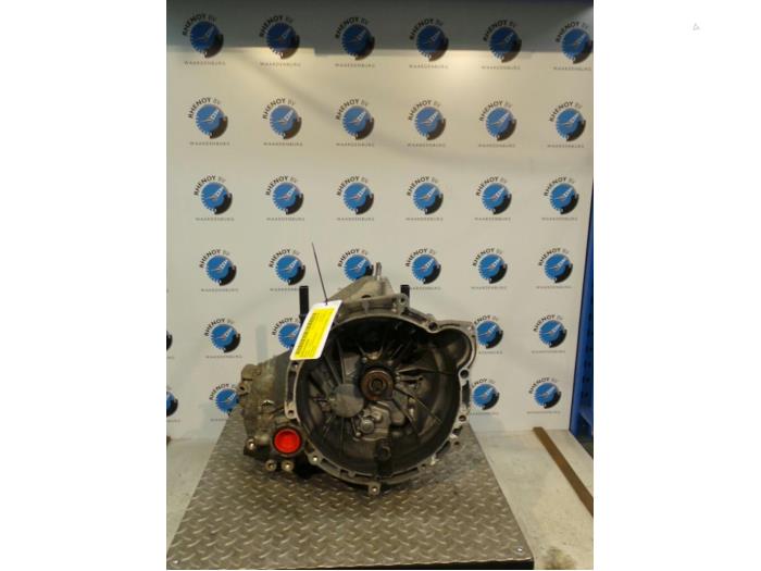Gebrauchte Getriebe Ford Fiesta Preis € 544,50 Mit Mehrwertsteuer angeboten von Rhenoy Onderdelen b.v.