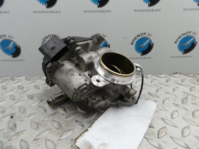 Usagé Boîtier accélérateur Seat Leon Prix € 42,35 Prix TTC proposé par Rhenoy Onderdelen b.v.