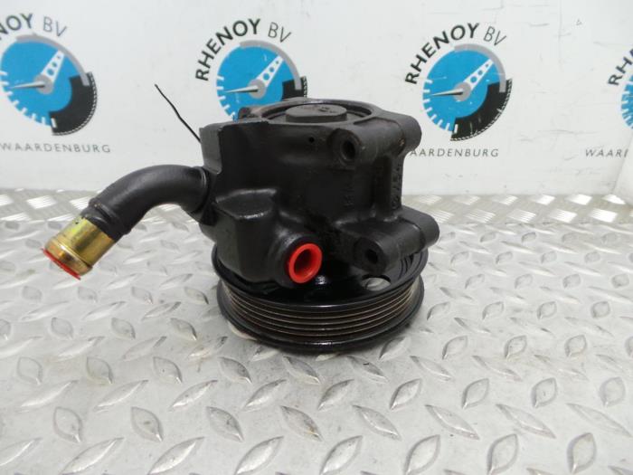 Usagé Pompe de direction Ford Focus Prix € 48,40 Prix TTC proposé par Rhenoy Onderdelen b.v.