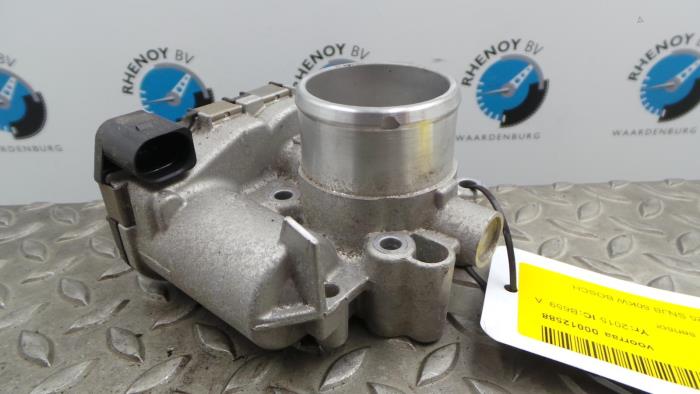 Begagnade Spjällhus Ford Fiesta Pris € 54,45 Inklusive moms erbjuds av Rhenoy Onderdelen b.v.
