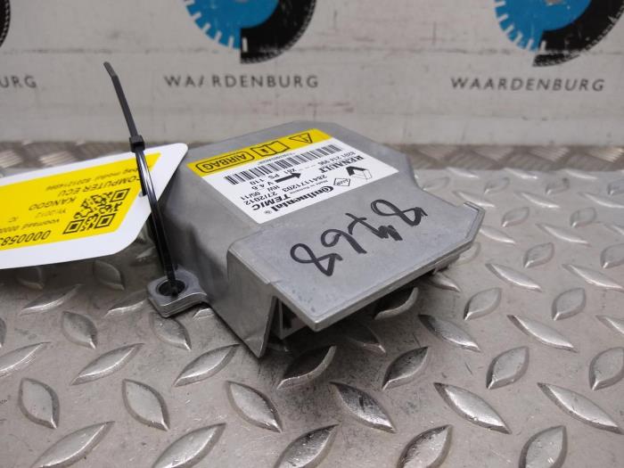 Used Engine management computer Renault Kangoo Price € 90,75 Inclusive VAT offered by Rhenoy Onderdelen b.v.