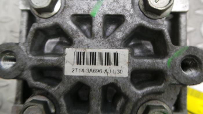 Usagé Pompe de direction Ford Transit Connect Prix € 60,50 Prix TTC proposé par Rhenoy Onderdelen b.v.
