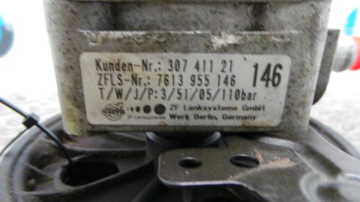 Usagé Pompe de direction Volvo V70/S70 Prix € 72,60 Prix TTC proposé par Rhenoy Onderdelen b.v.