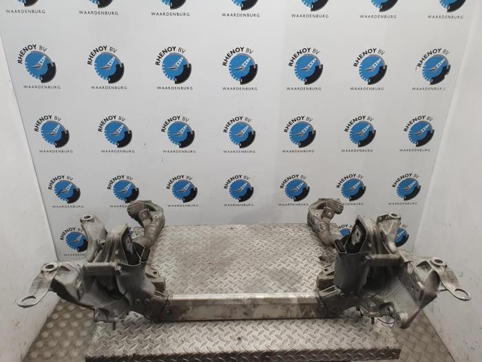 Usados Subchasis Audi A5 Precio € 217,80 IVA incluido ofrecido por Rhenoy Onderdelen b.v.