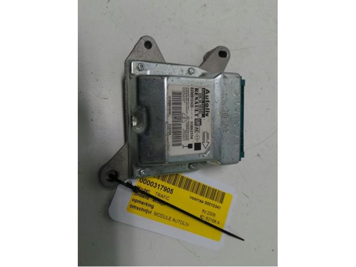 Used Engine management computer Renault Trafic Price € 87,12 Inclusive VAT offered by Rhenoy Onderdelen b.v.
