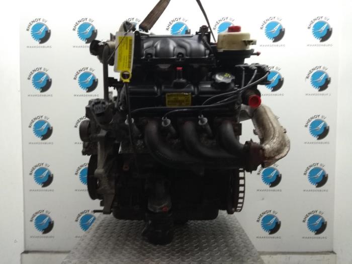 Engine from a Chrysler Town & Country 2005
