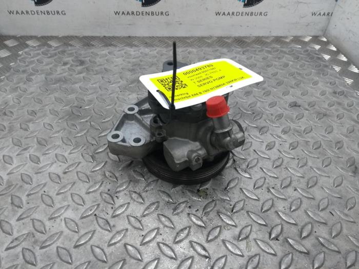 Usagé Pompe de direction BMW 7-Série Prix € 205,70 Prix TTC proposé par Rhenoy Onderdelen b.v.
