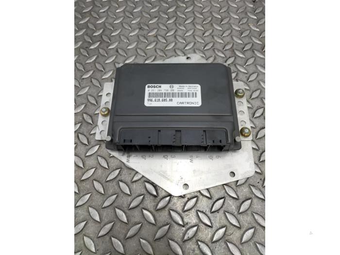 Used Engine management computer Porsche Boxster Price € 363,00 Inclusive VAT offered by Rhenoy Onderdelen b.v.