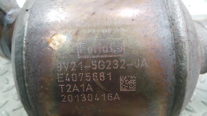 Używane Katalizator Ford B-Max Cena € 181,50 Z VAT oferowane przez Rhenoy Onderdelen b.v.