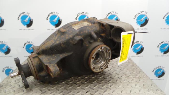 Gebrauchte Differential hinten BMW 1-Serie Preis € 363,00 Mit Mehrwertsteuer angeboten von Rhenoy Onderdelen b.v.