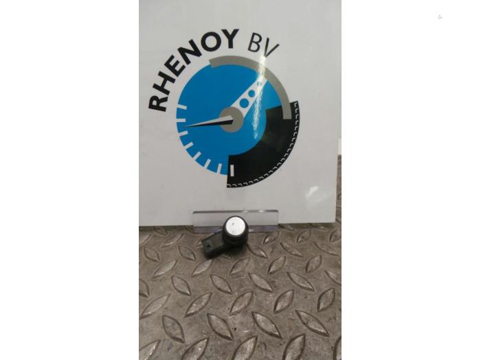 Usados Varios Volvo V40 Precio € 30,25 IVA incluido ofrecido por Rhenoy Onderdelen b.v.