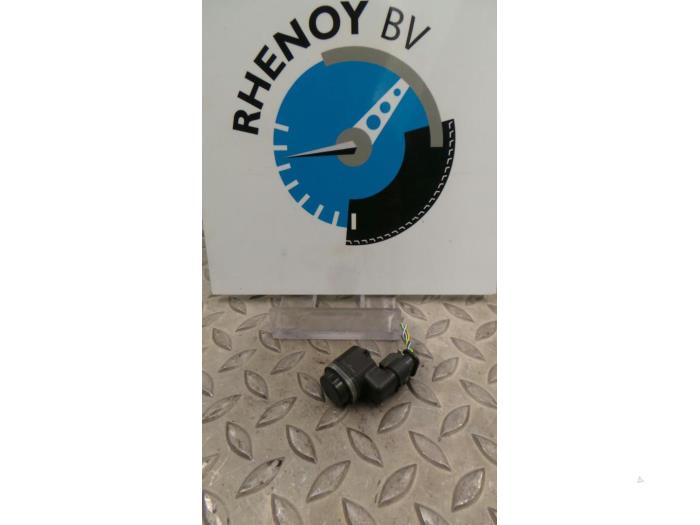 Usagé Divers Volvo V70 Prix € 30,25 Prix TTC proposé par Rhenoy Onderdelen b.v.