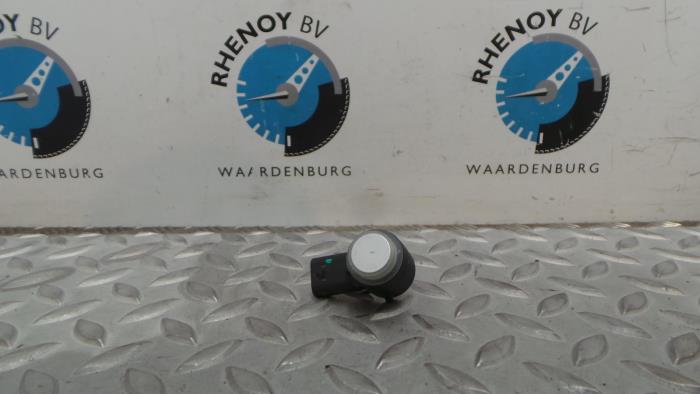 Usagé Divers Opel Karl Prix € 30,25 Prix TTC proposé par Rhenoy Onderdelen b.v.