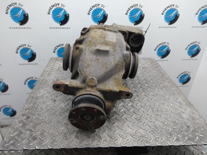 Gebrauchte Differential hinten BMW 3-Serie Preis € 363,00 Mit Mehrwertsteuer angeboten von Rhenoy Onderdelen b.v.