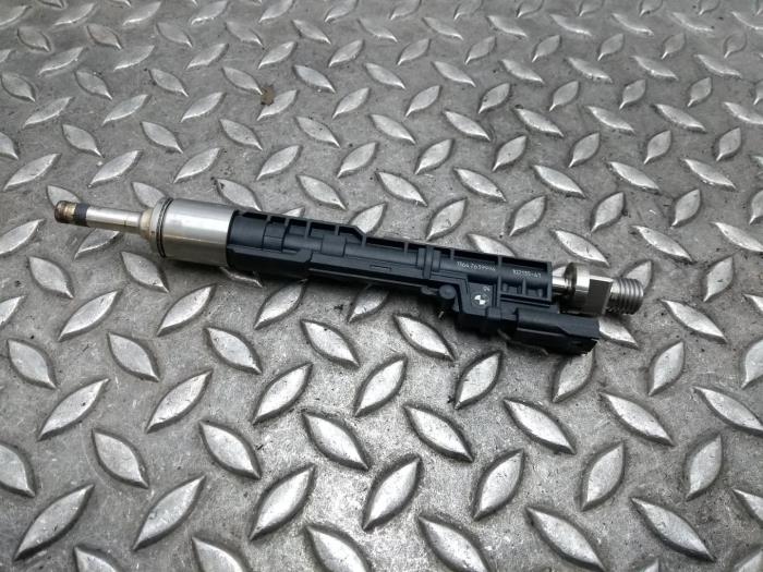 Gebrauchte Einspritzdüse (Diesel) BMW Z4 Preis € 84,70 Mit Mehrwertsteuer angeboten von Rhenoy Onderdelen b.v.