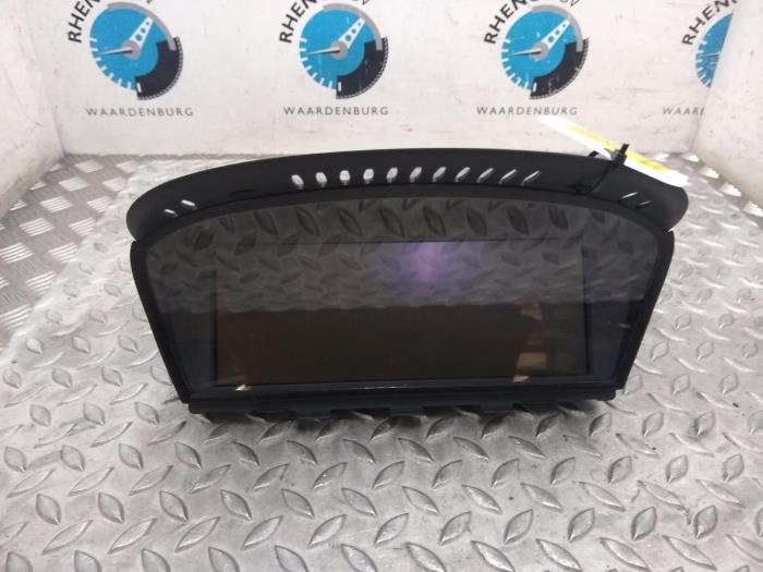 Używane Komputer pokladowy BMW 3-Serie Cena € 181,50 Z VAT oferowane przez Rhenoy Onderdelen b.v.