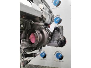 Motor van een BMW 5-Serie 2023