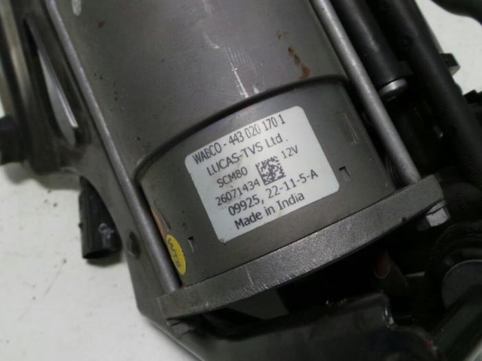 Kompressor van een Mercedes C-Klasse 2008