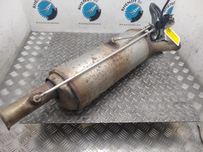 Gebrauchte Rußfilter Peugeot 3008 Preis € 363,00 Mit Mehrwertsteuer angeboten von Rhenoy Onderdelen b.v.