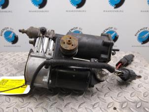 Compressor from a Landrover Discovery 2008