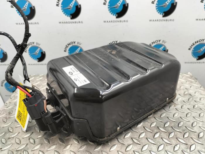 Used Compressor Landrover Range Rover Sport Price € 423,50 Inclusive VAT offered by Rhenoy Onderdelen b.v.