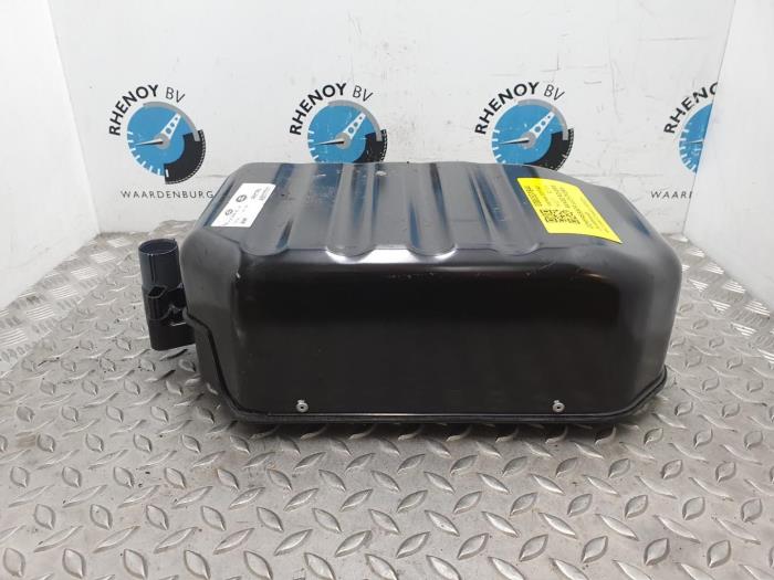 Used Compressor Landrover Range Rover Sport Price € 423,50 Inclusive VAT offered by Rhenoy Onderdelen b.v.