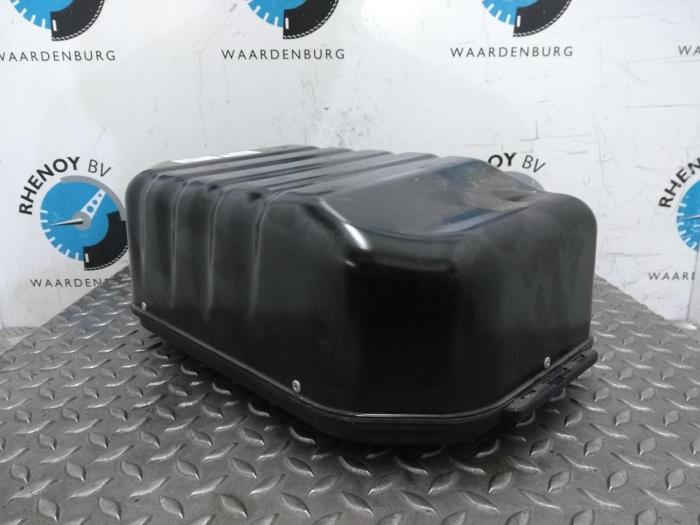 Used Compressor Landrover Discovery Price € 726,00 Inclusive VAT offered by Rhenoy Onderdelen b.v.