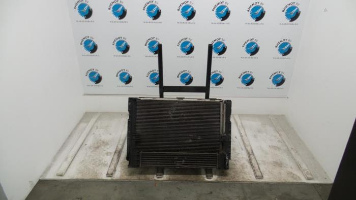 Used Radiator BMW 1-Serie Price € 205,70 Inclusive VAT offered by Rhenoy Onderdelen b.v.
