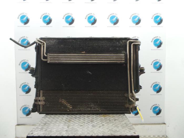 Used Radiator Porsche Cayenne Price € 423,50 Inclusive VAT offered by Rhenoy Onderdelen b.v.