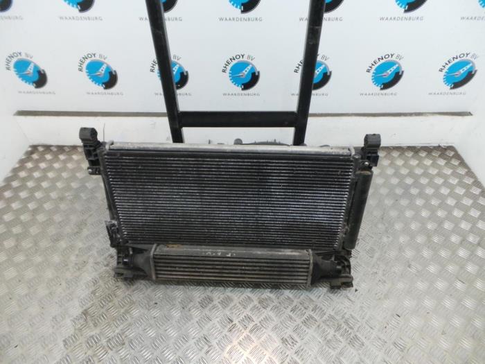 Used Radiator Opel Corsa Price € 121,00 Inclusive VAT offered by Rhenoy Onderdelen b.v.