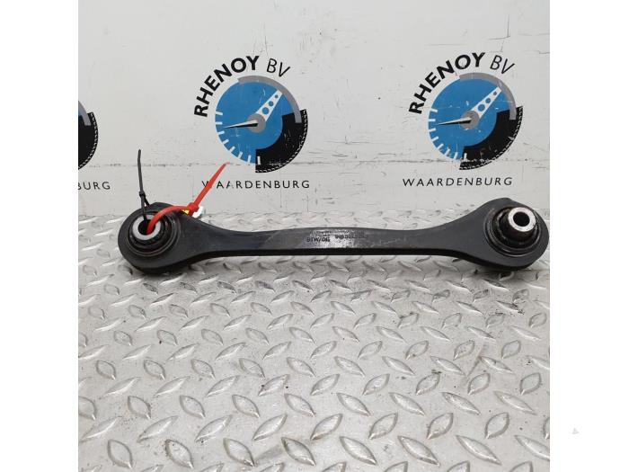 Usagé Barre d'accouplement centre Volkswagen Scirocco Prix € 36,30 Prix TTC proposé par Rhenoy Onderdelen b.v.