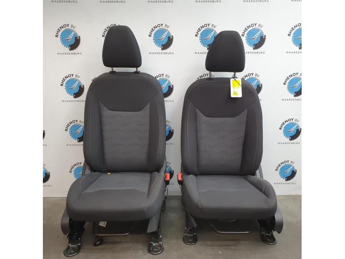 Used Interior display Ford KA Price € 302,50 Inclusive VAT offered by Rhenoy Onderdelen b.v.