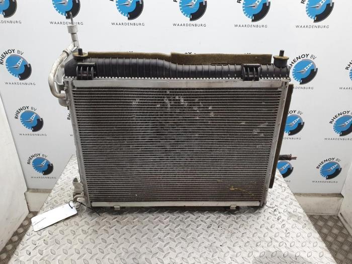 Usagé Radiateur Ford Fiesta Prix € 302,50 Prix TTC proposé par Rhenoy Onderdelen b.v.