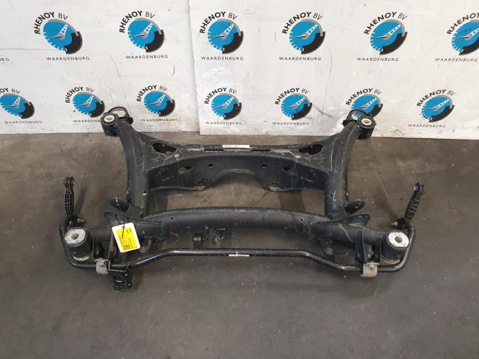 Subframe Lynk & Co 01 (Used)
